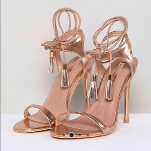 Wide Fit, Gold Tie Up Heels